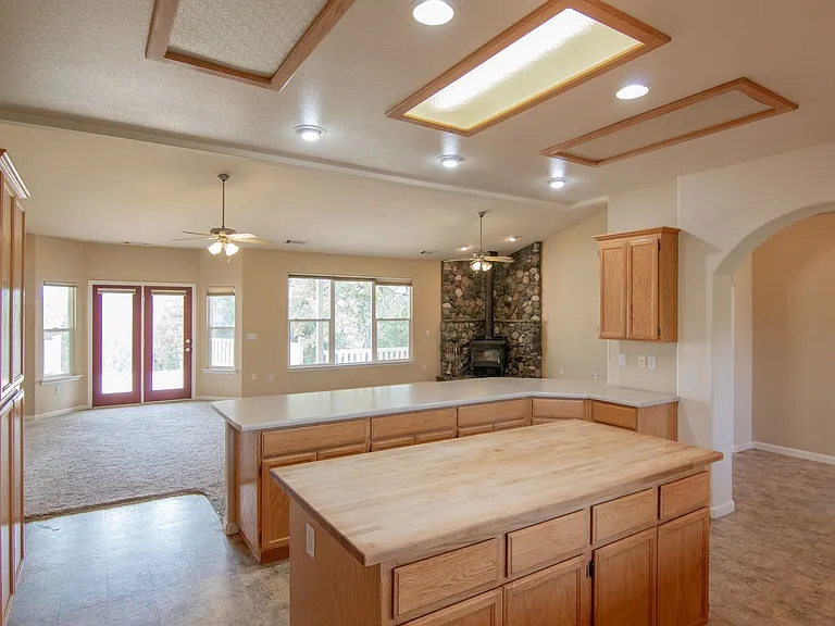 18830 Blythe Way — Photo 11