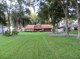 21830 Shamu Dr, Land O Lakes, FL 34639