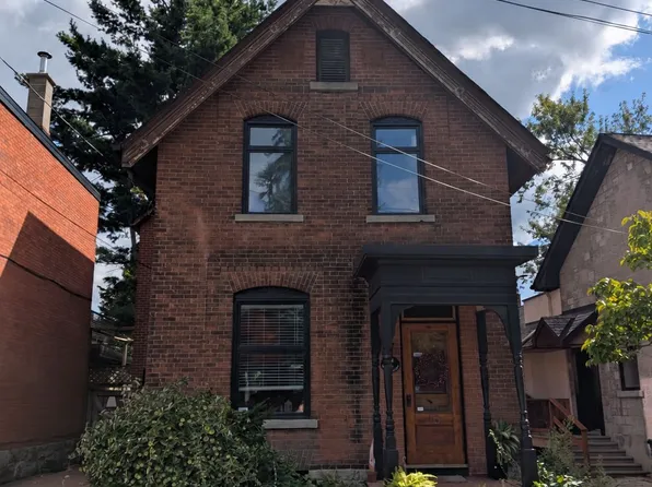 18 Wilton Cres, Ottawa, ON K1S 2T5
