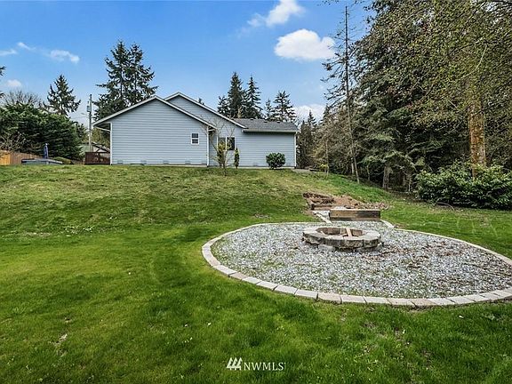 5th image of 3414 52nd St E