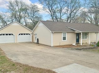 235 Tate Rd, Dyersburg, TN 38024