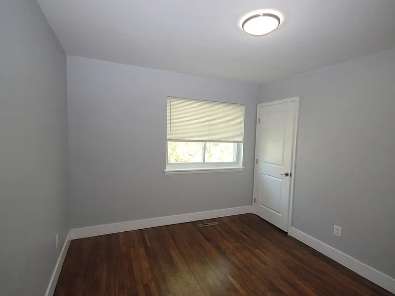 114-118 S Parke St — Photo 35