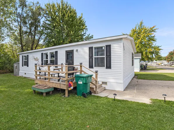 4598 Gardens Blvd NW, Grand Rapids, MI 49534