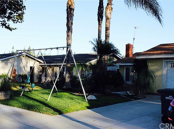 4th image of 2537 S Woodlark Dr