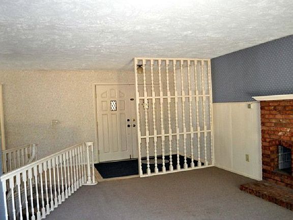 2nd image of 1854 Tiffany Dr