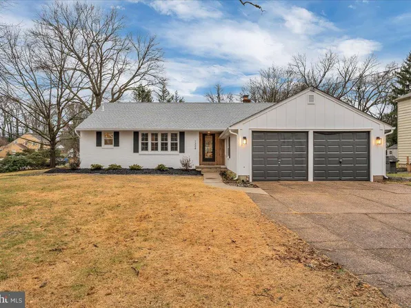 1324 Beaverbrook Dr, Cherry Hill, NJ 08034