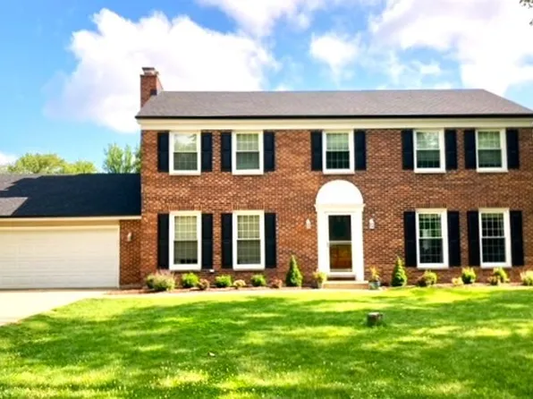 31W730 Nancy Ln, Wayne, IL 60184