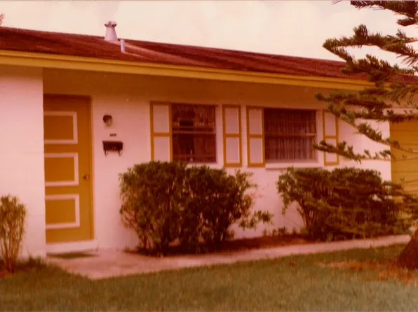 2135 33rd Ave, Vero Beach, FL 32960