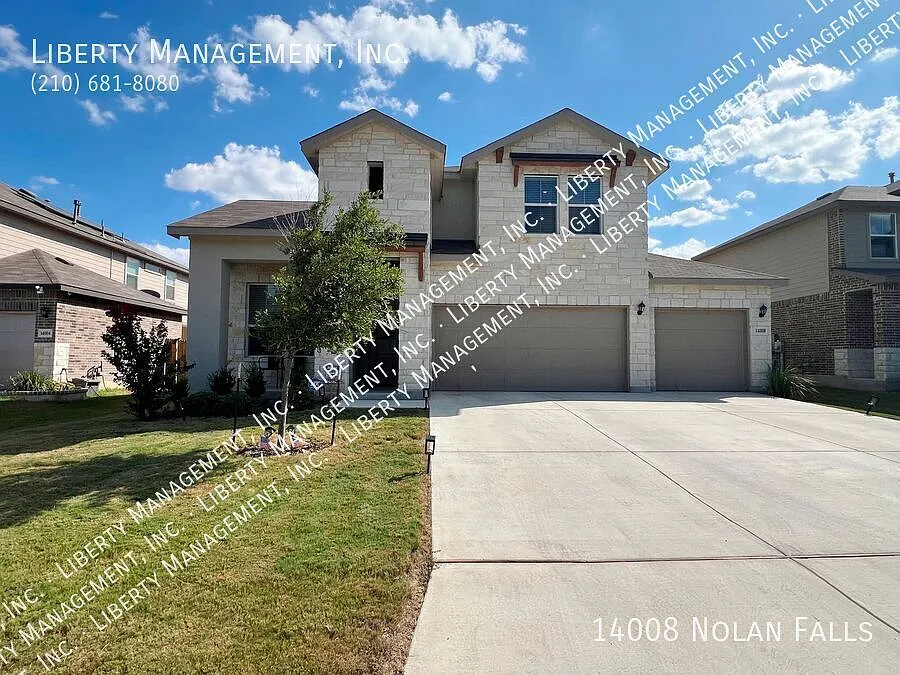4 Bed, 2.5 Bath Home with 3 Car Garage — Photo 1