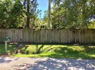 2902 Hawthorne St, Sarasota, FL 34239