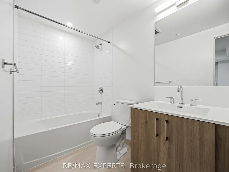 4010 Eglinton Ave W #320 — Photo 27