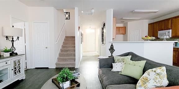 2nd image of 10216 Sourwood Dr