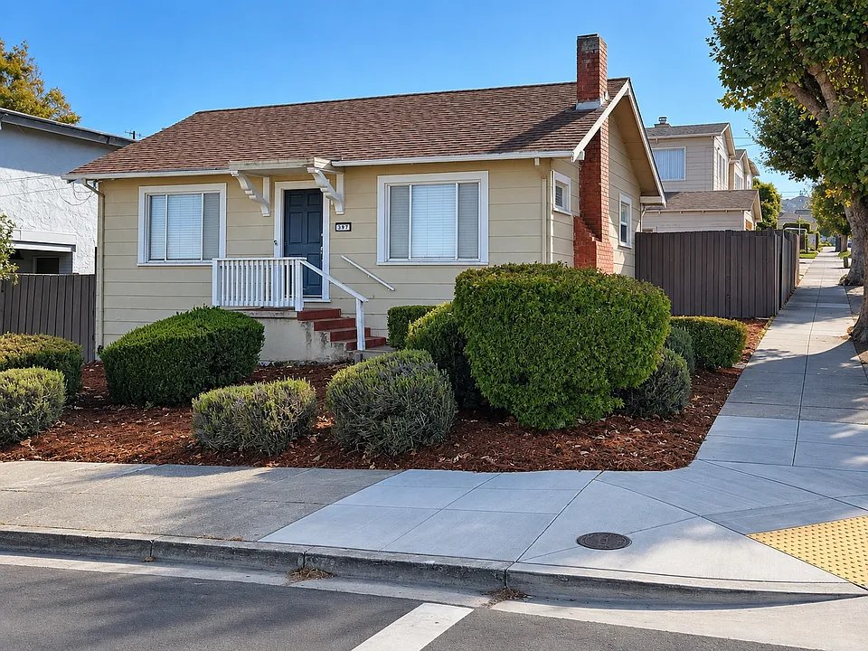 397 Cypress Ave