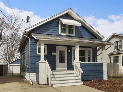 6502 28th AVENUE, Kenosha, WI, 53143