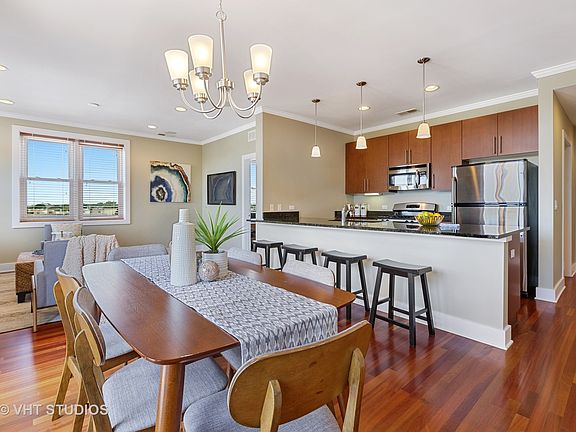 4th image of 2740 W Armitage Ave APT 504S