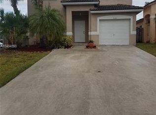 8789 SW 213th Ter, Cutler Bay, FL 33189