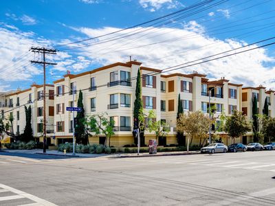 6938 Laurel Canyon Blvd Unit 101, North Hollywood, CA, 91605