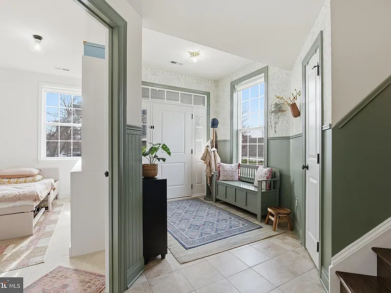 101 Murray Ln — Photo 6