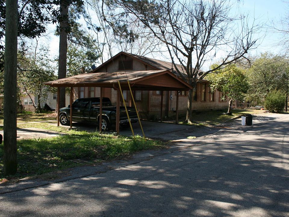 2nd image of 1067 N 3rd Ave