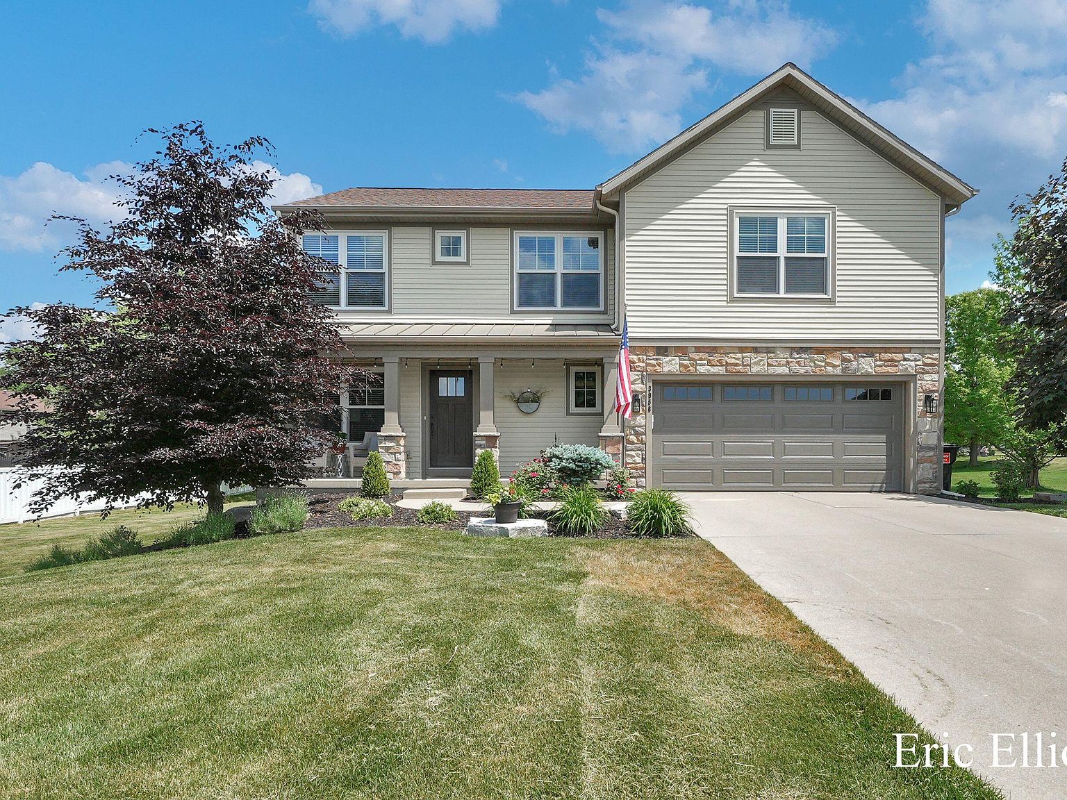 3958 Suntree Ave, Hudsonville, MI 49426 | Zillow