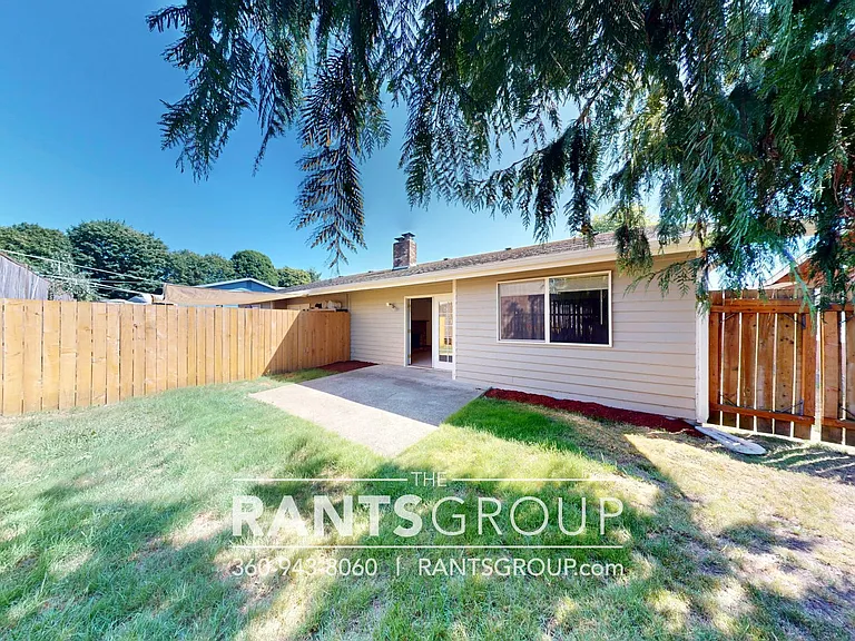 5822 Armour Loop SE #A & B — Photo 17