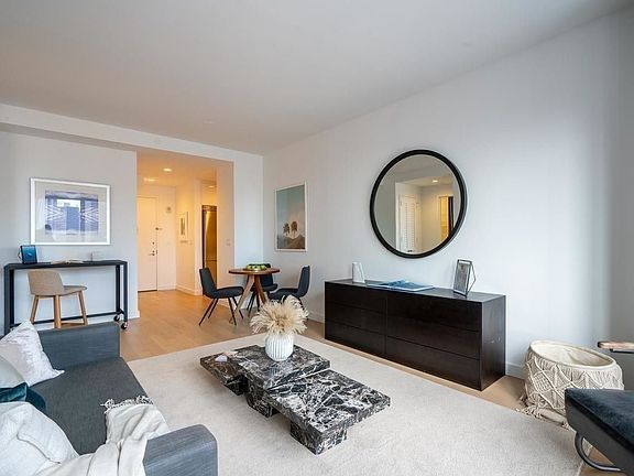 4th image of 160 Madison Ave APT 38E