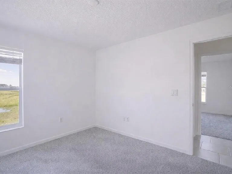 9347 Revere Ave — Photo 5