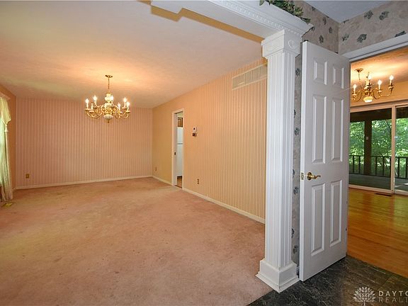 2nd image of 8840 Creekwood Dr