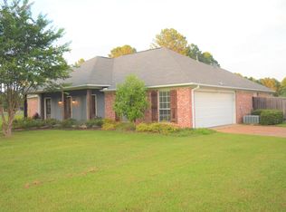 506 Silverleaf Xing, Brandon, MS 39047
