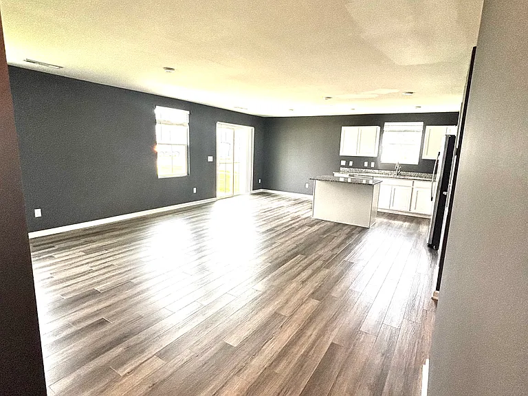 2000 Abberly Cir — Photo 4