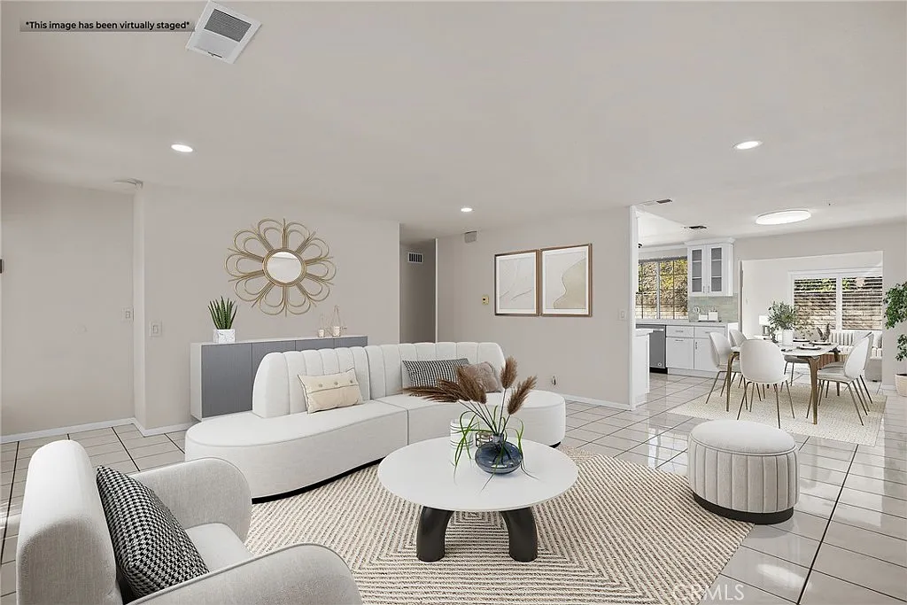 359 Addleman Ave photo 1