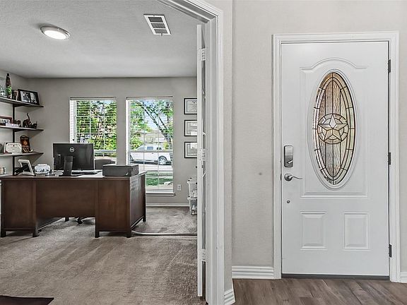 5th image of 6144 Paddlefish Dr