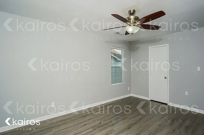 3703 Avalon Lake Dr — Photo 10