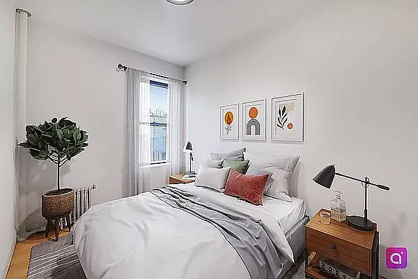 31-15 32nd St #16 — Photo 3