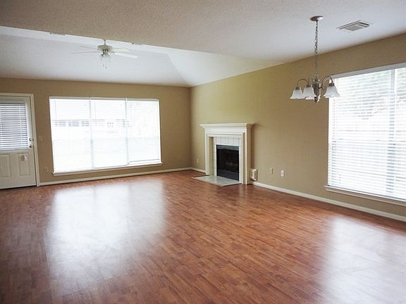 2nd image of 14119 Amber Grove Ct