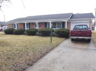 702 W Lake Ave, New Carlisle, OH