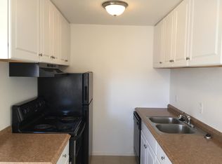 507 Reclamation Dr APT 16, Williston, ND 58801