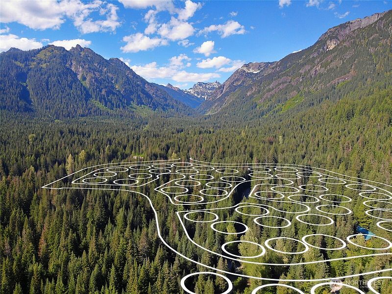 3rd image of 26 XX Trail Ridge Lane