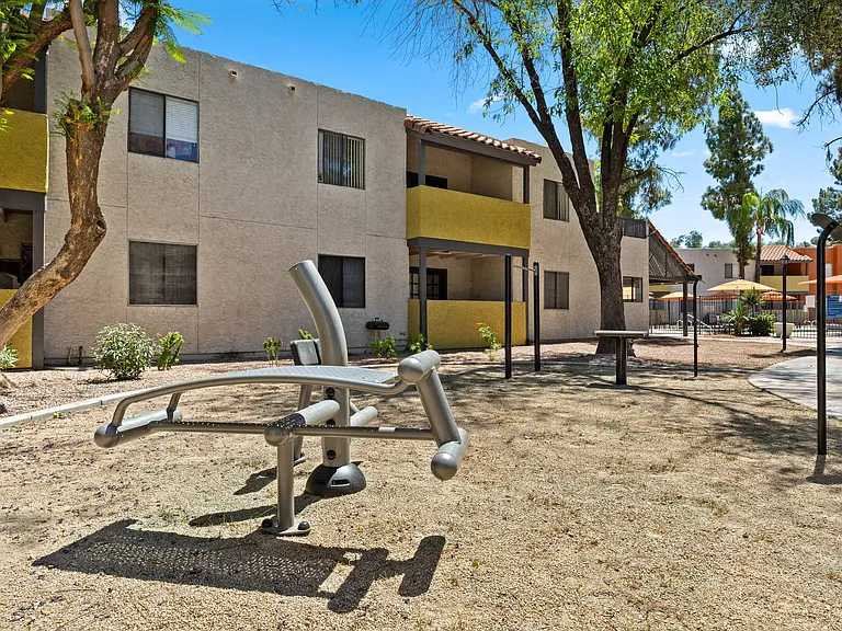 Villatree Apartments — Photo 22