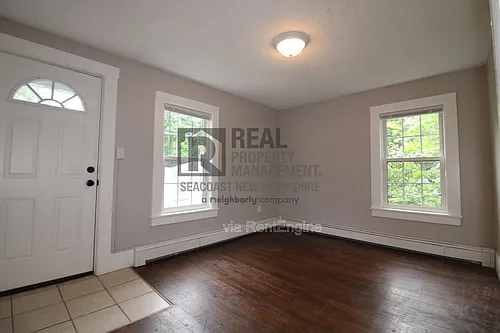 23 High St Photo 1
