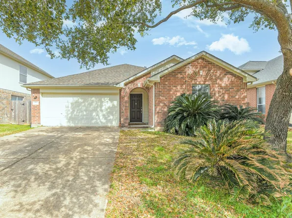 2415 Fox River Ln, Spring, TX 77386