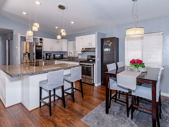 New Kitchen!