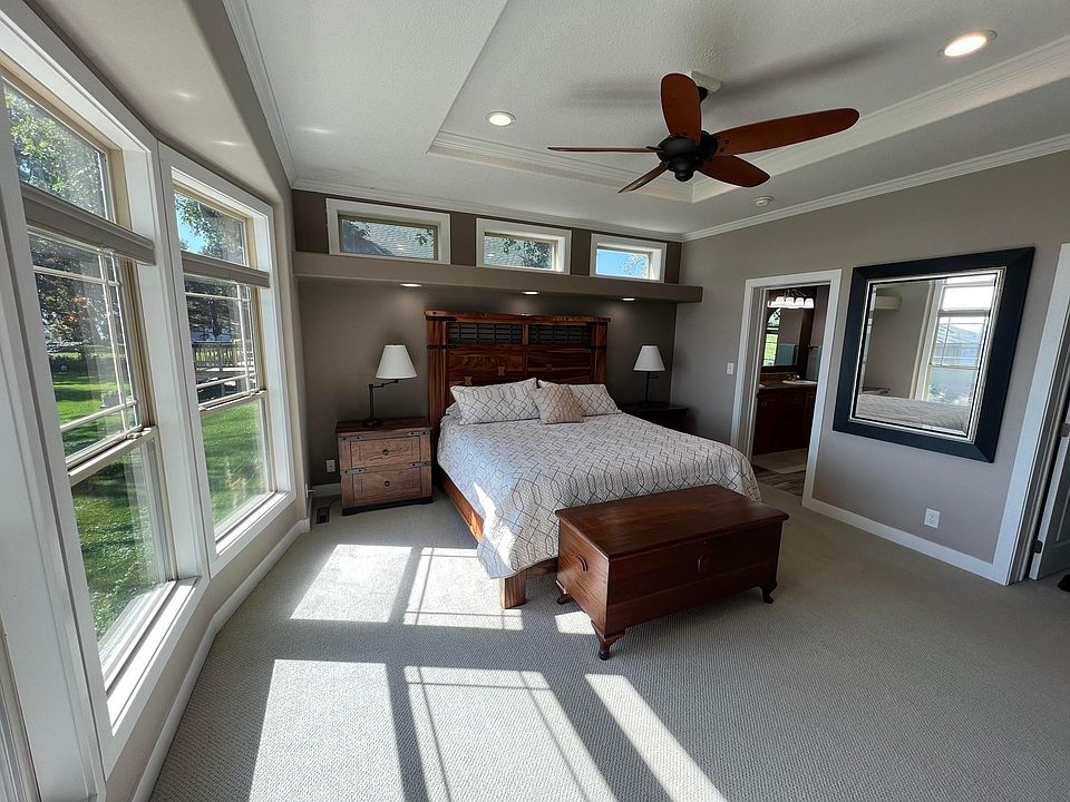 22nd image of this home