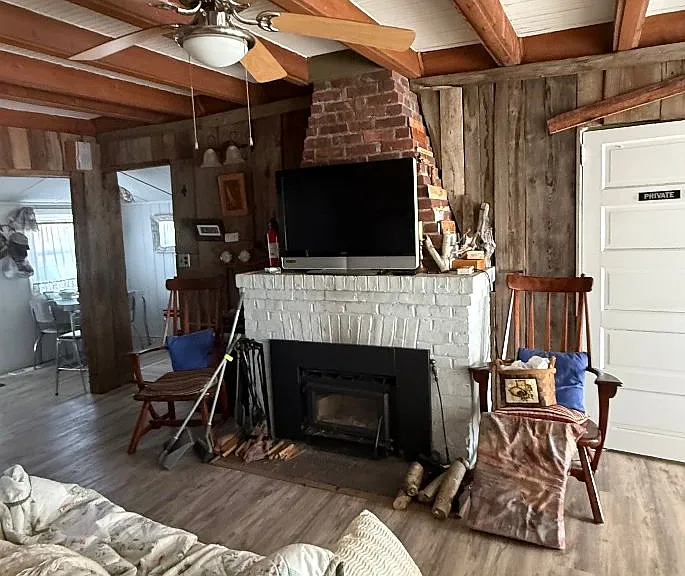 252 Oak Beach Rd #1 — Photo 7
