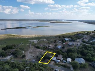 274 S Vista Dr, Sandia, TX 78383