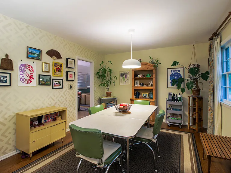 5910 Malabar Ln — Photo 4