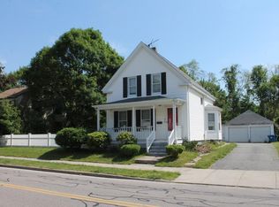 41 Oak St, Plymouth, MA 02360