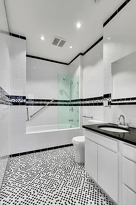 Rented by Compass | media 12