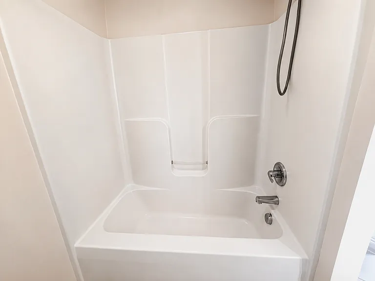 600 Bowers Dr — Photo 24