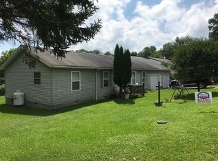 81 Lloyd St, Cowen, WV 26206